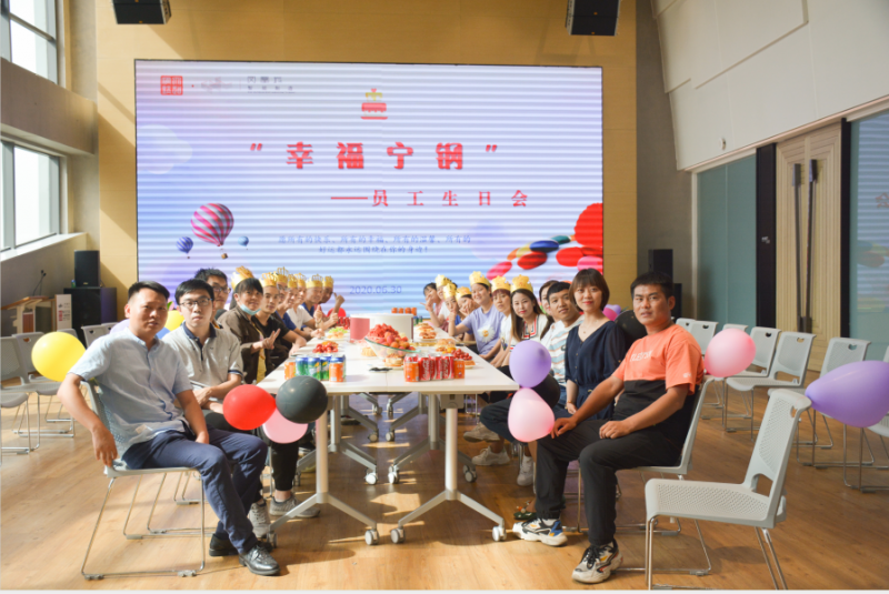 美好時(shí)光里，愛讓我們一起成長(zhǎng)